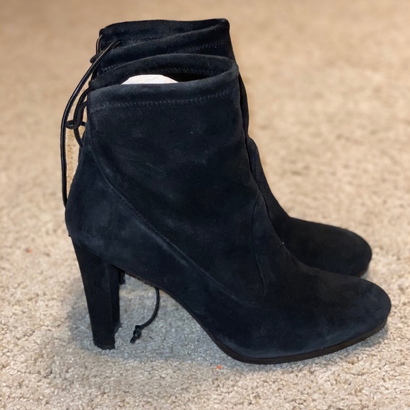 STUART WEITZMAN Catch Suede Bootie 9 - Picture 4 of 8
